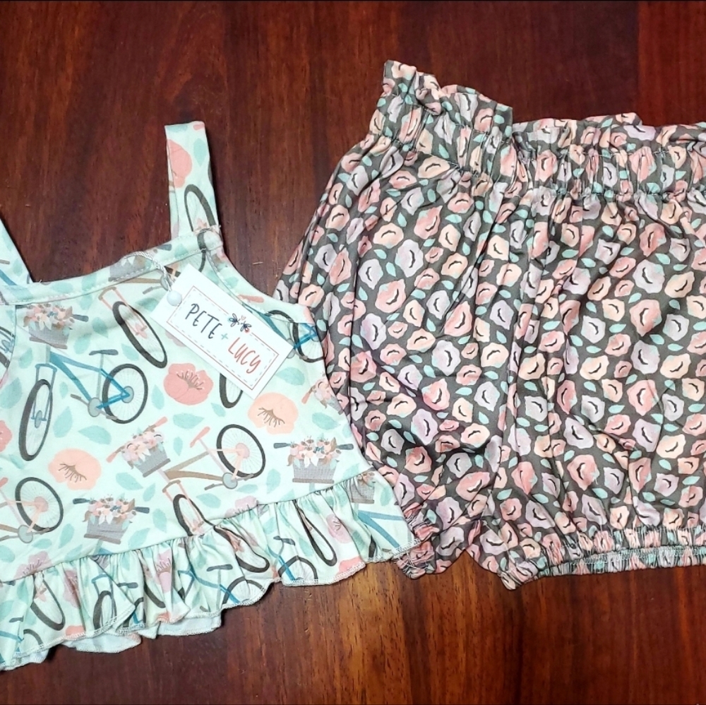 Bicycle Tank and Puffer Shoet Set